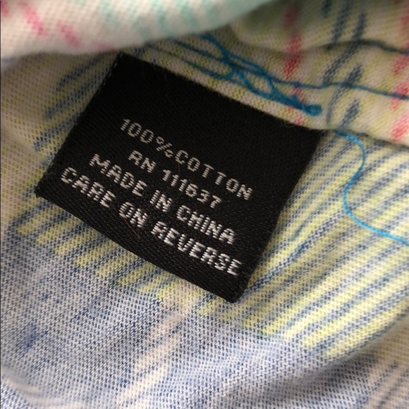 Men’s button down - Picture 7 of 7